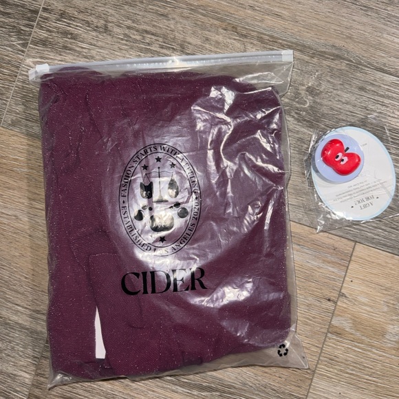 NWT | Cider Maroon Backless Shimmering Dress - Picture 3 of 4